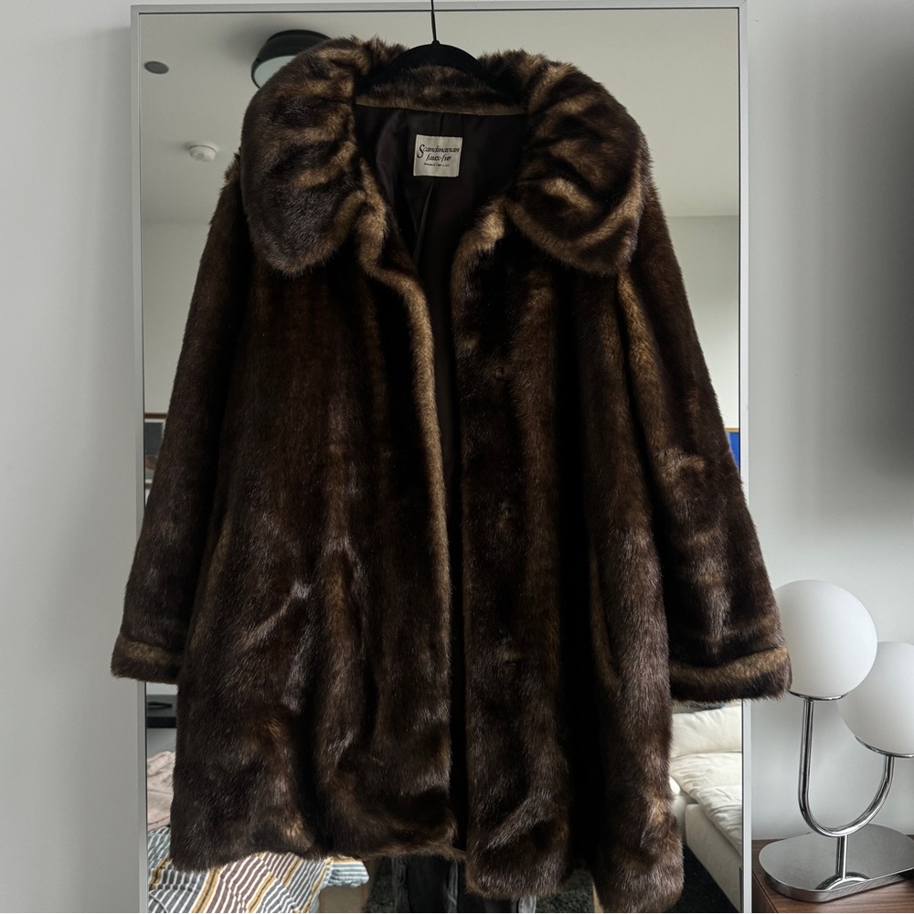 Vintage Scandinavian Brown Faux Fur Coat - Women’s Large